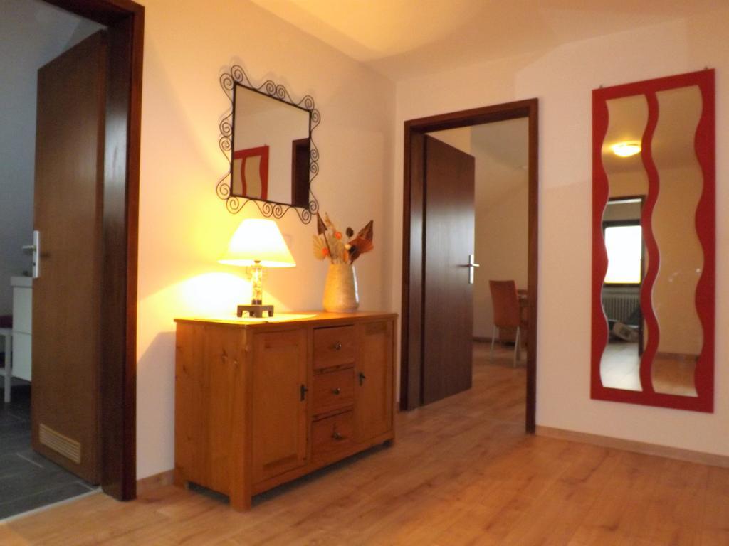 Feriendomizil Am Rheinbogen Apartment Altlussheim ภายนอก รูปภาพ